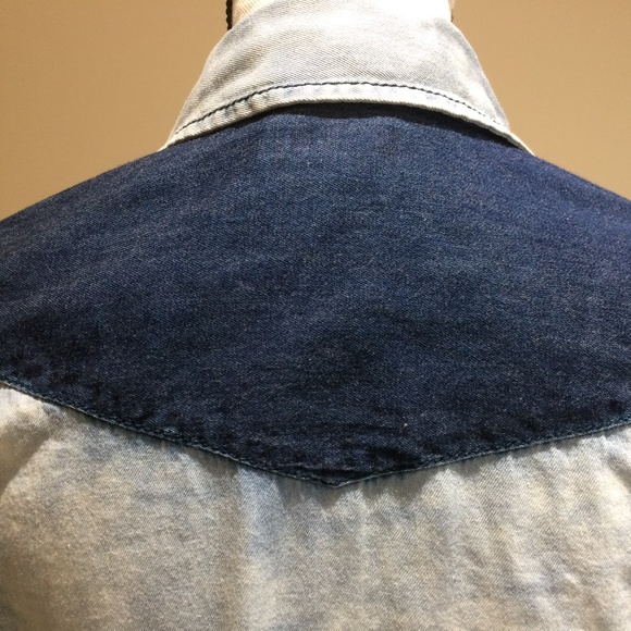 BDG Denim style snap front button shirt - Picture 6 of 7